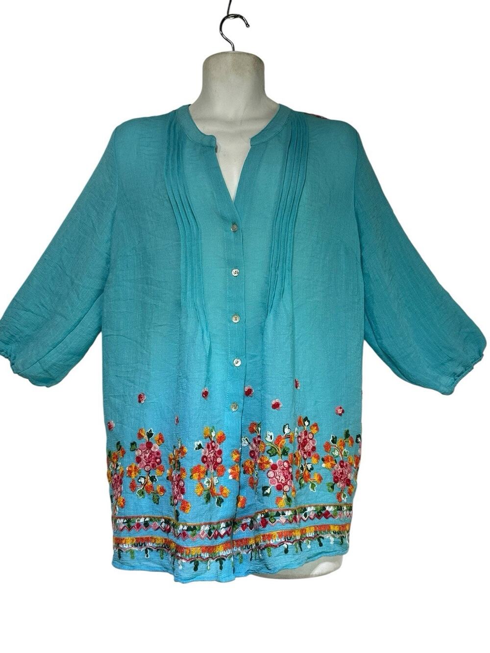 Figueroa & Flower Womens Plus Size 1X Turquoise Embroidered Floral Tunic Top